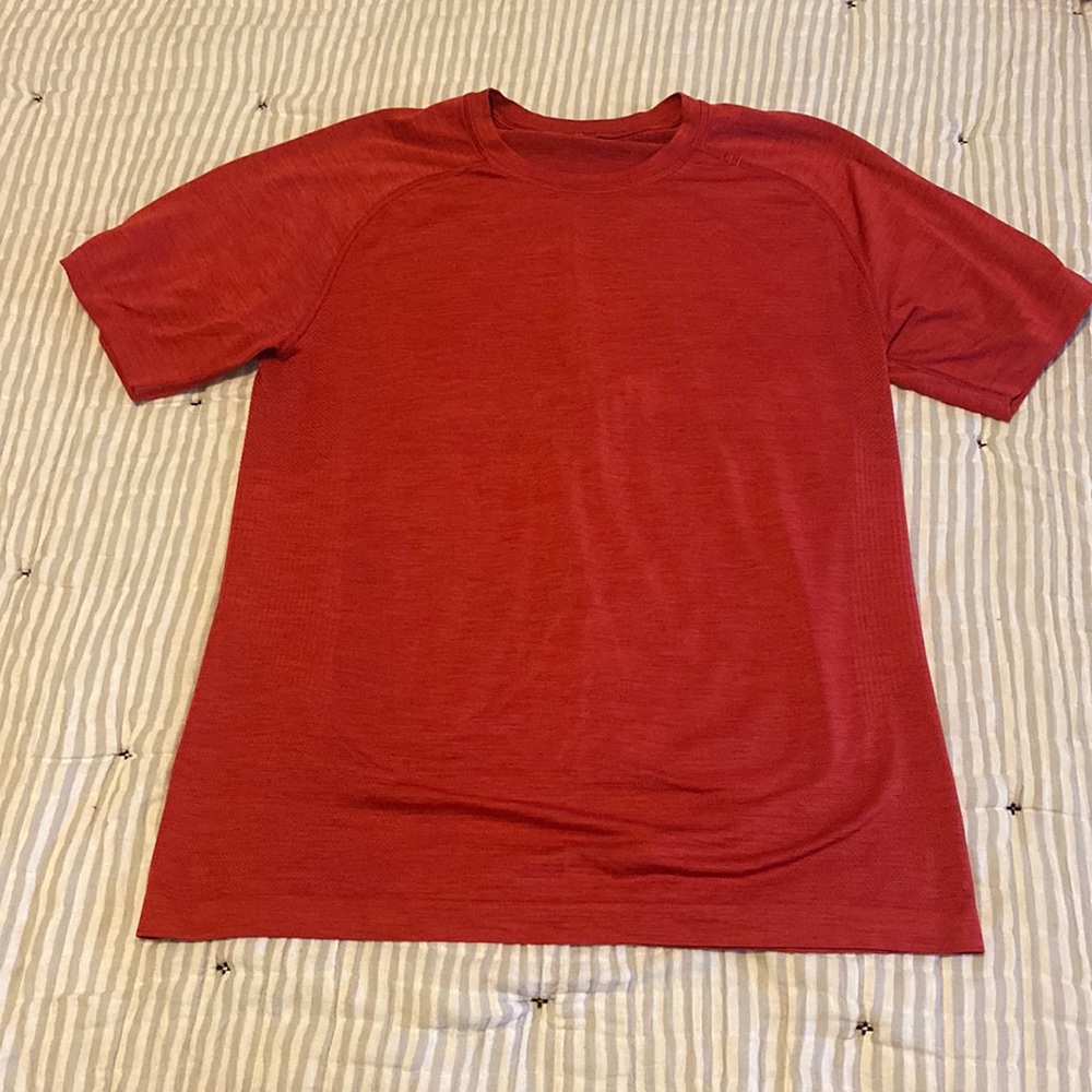 Lululemon Metal Vent Tech Short Sleeve